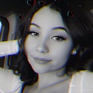 Meet your Posher, Em